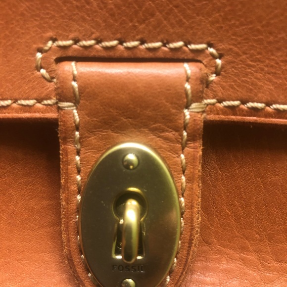 Vintage Fossil wristlet - Picture 6 of 9